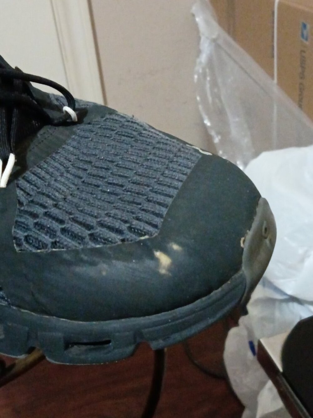 ON Running CLOUDFLYER 4 Men’s Size 10.5 RUNNING SHOES Black/White 21.99631 - Picture 8 of 14
